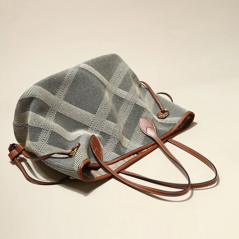 Elegant Ladies Durable Canvas Beach Tote Bag