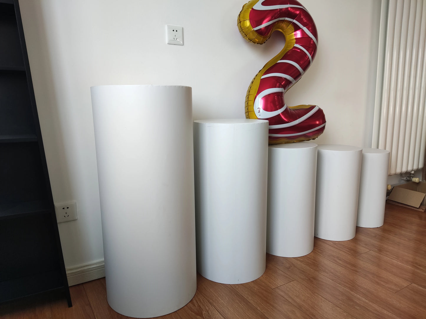 3/5pcs White Cylinder Pedestal Pillars Backdrop
