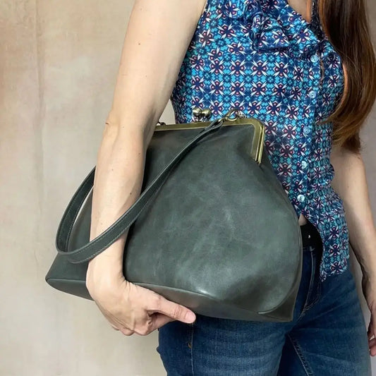 VINTAGE Artificial Leather Bag Large Clutch Handbag