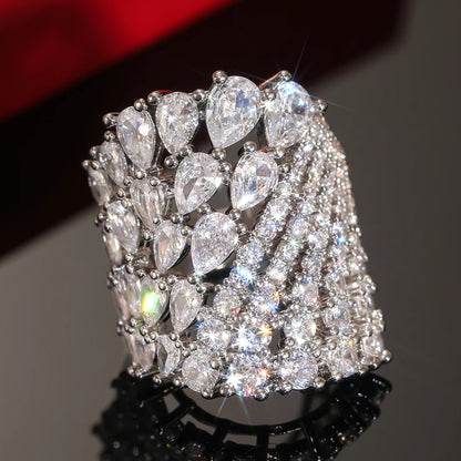 Full Round/Pear Cubic Zirconia Fashion Design Luxury