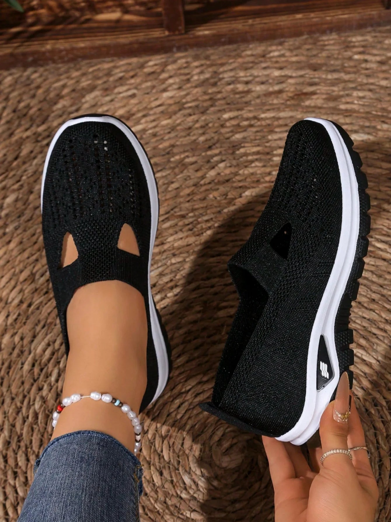 Women's Casual Mesh Sneakers – Cushioned Wedge Sole