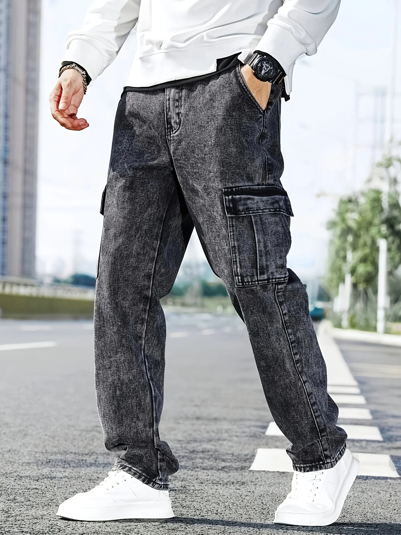 Fashionable Men's Denim Washed Workwear Jeans