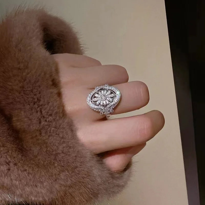 Sparkling Rings with Hollow Flower Design