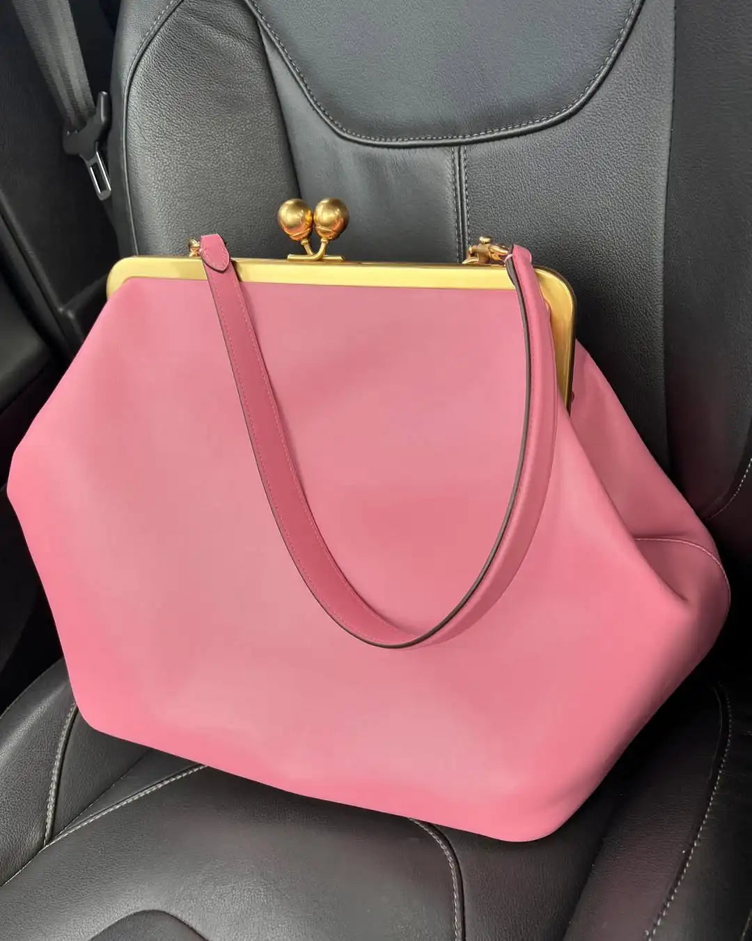 VINTAGE Artificial Leather Bag Large Clutch Handbag
