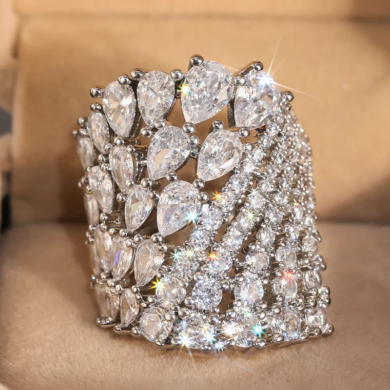 Full Round/Pear Cubic Zirconia Fashion Design Luxury