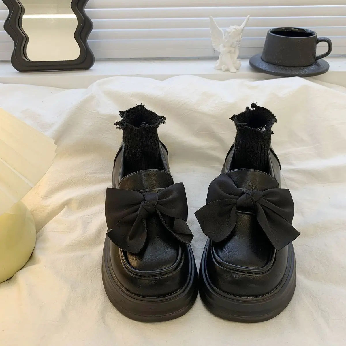 Women's Faionable Flat Footwear Casual Low Heel