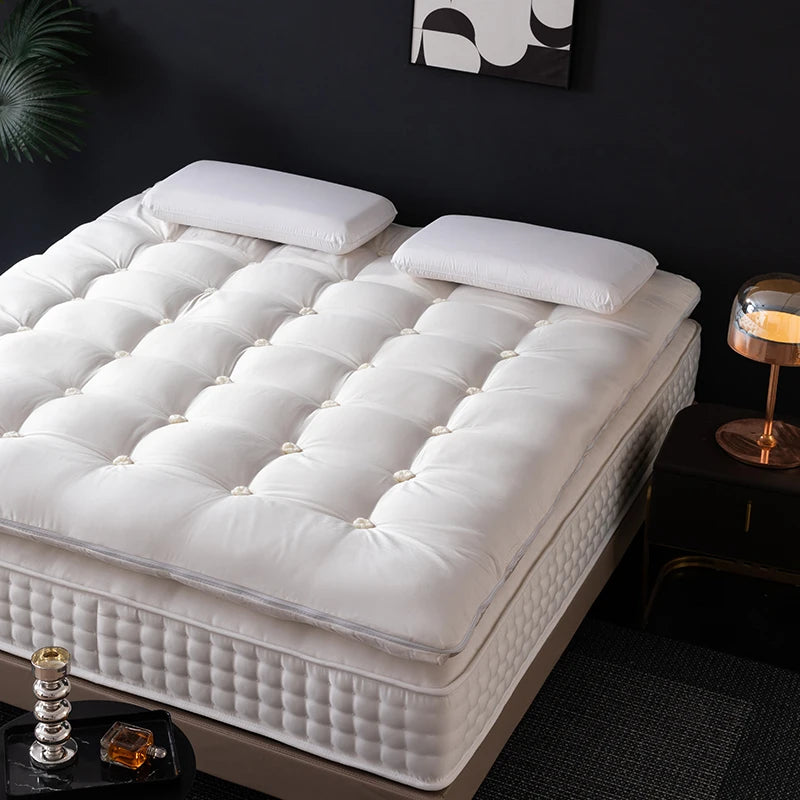 Eco-Friendly Horsehair Mattress - Hand-Tufted