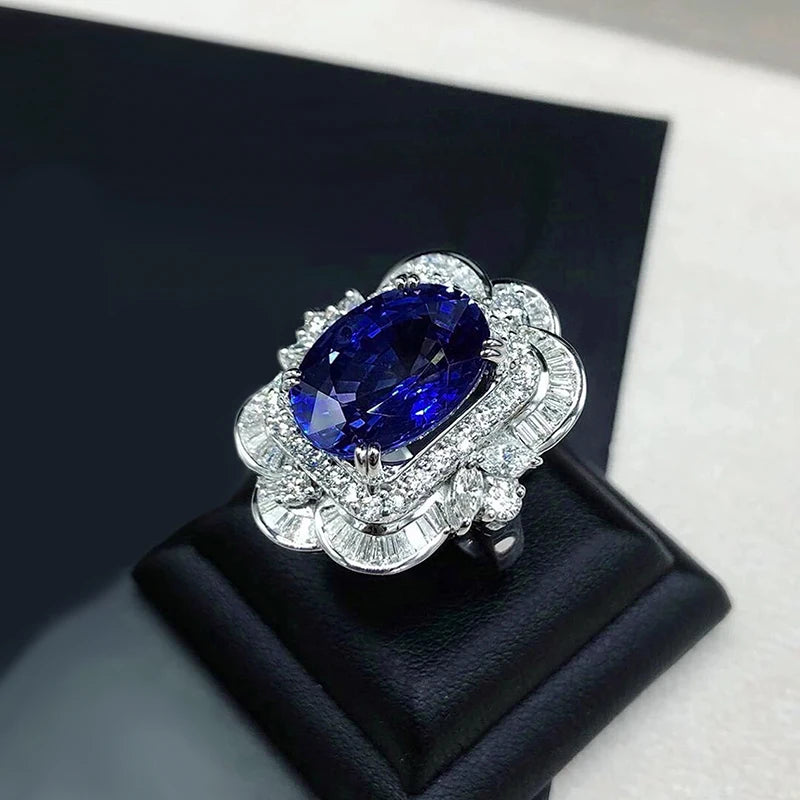 Luxury Women Rings with Oval Blue Flower Design