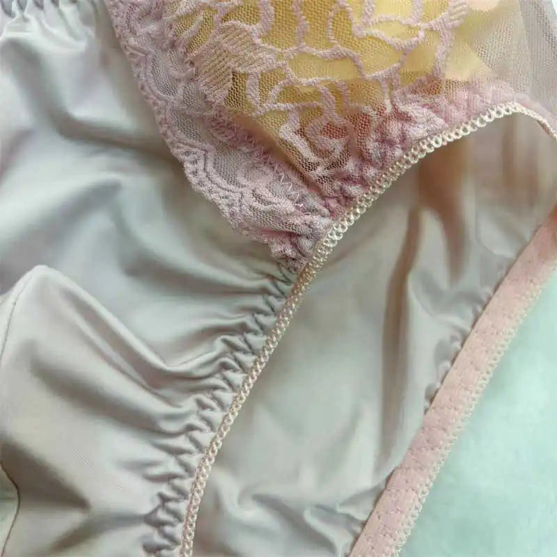 Close-Fitting Men's Silk Smooth Light Purple Lace