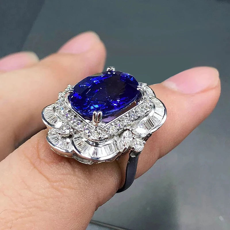Luxury Women Rings with Oval Blue Flower Design
