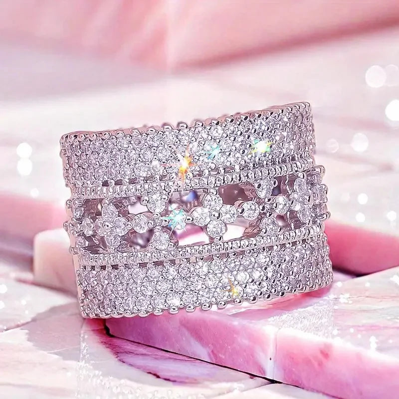 Full Paved Cubic Zirconia Fashion Design Womens Ring