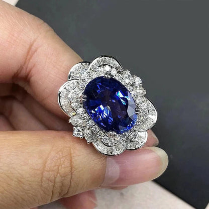 Luxury Women Rings with Oval Blue Flower Design