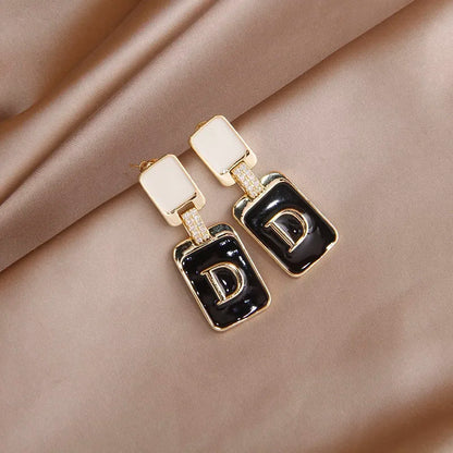 Fashion Brand Jewelry Elegant Letter D Earrings Vintage